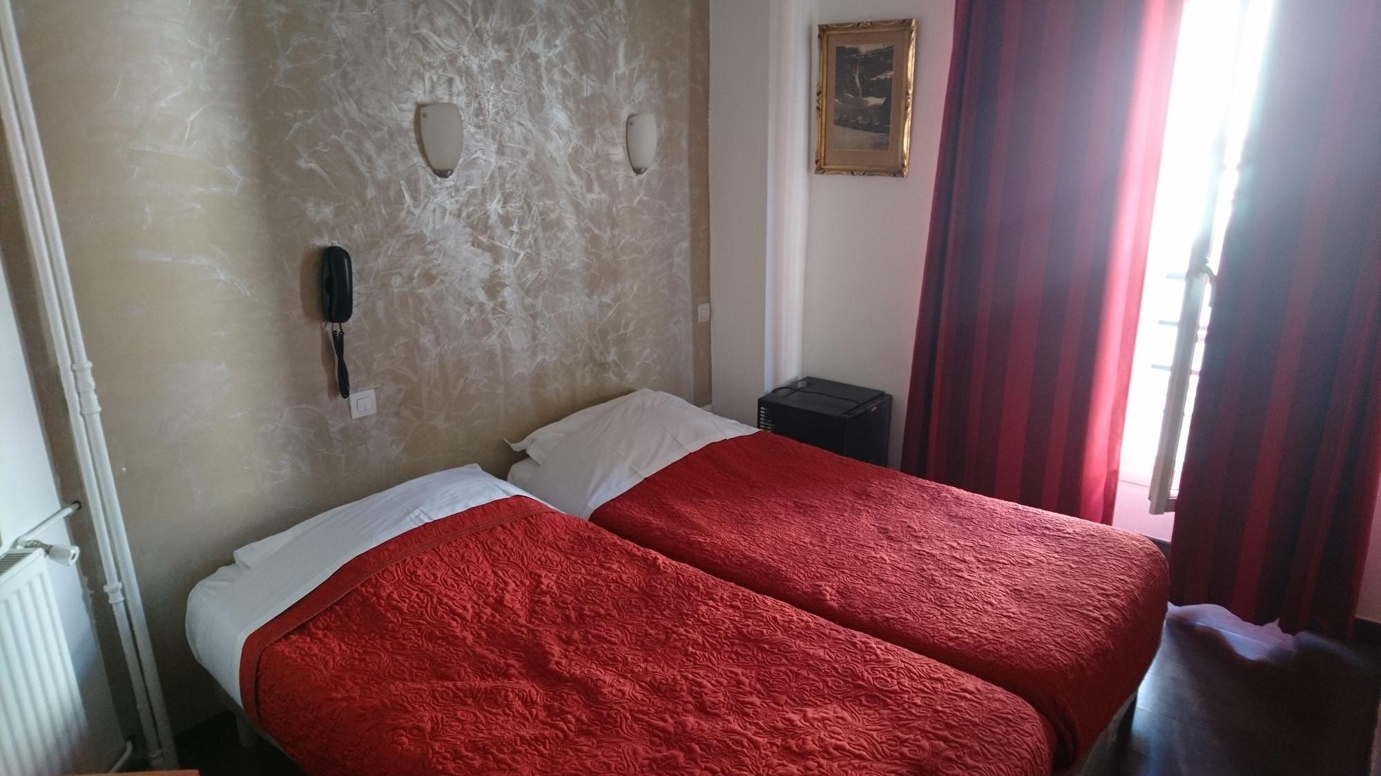 Bertha Hotel Parijs Buitenkant foto