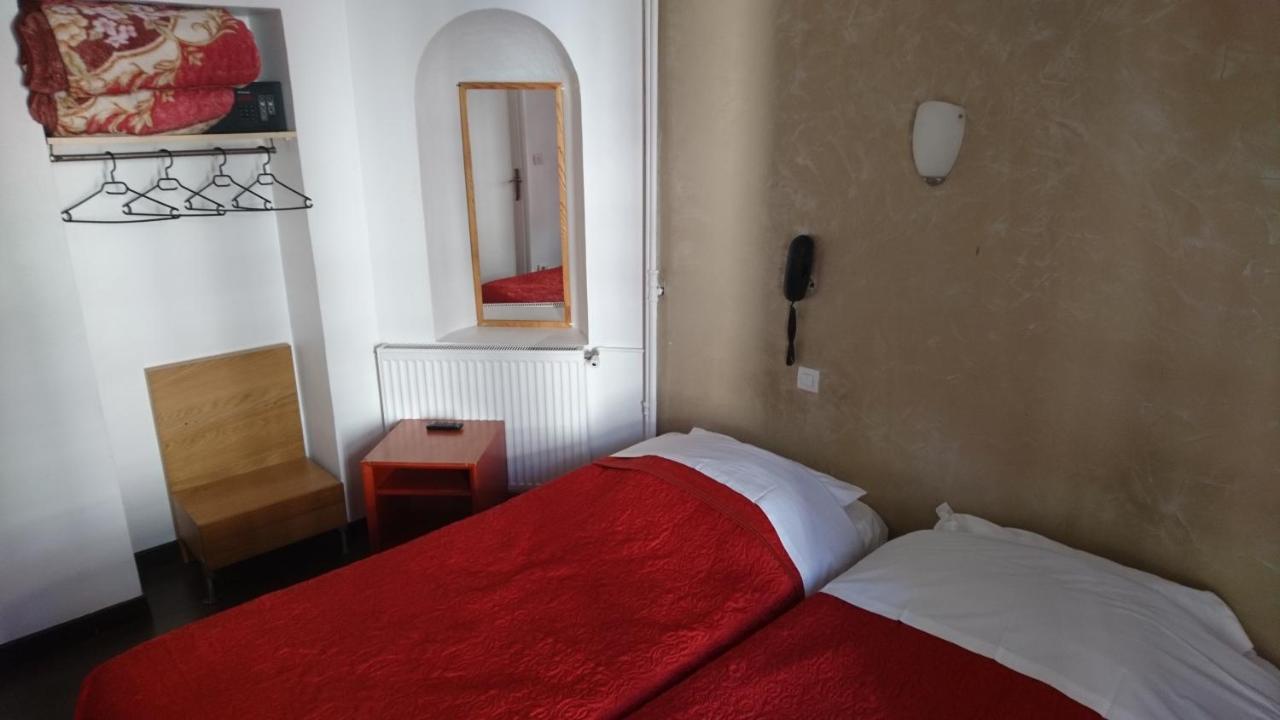 Bertha Hotel Parijs Buitenkant foto